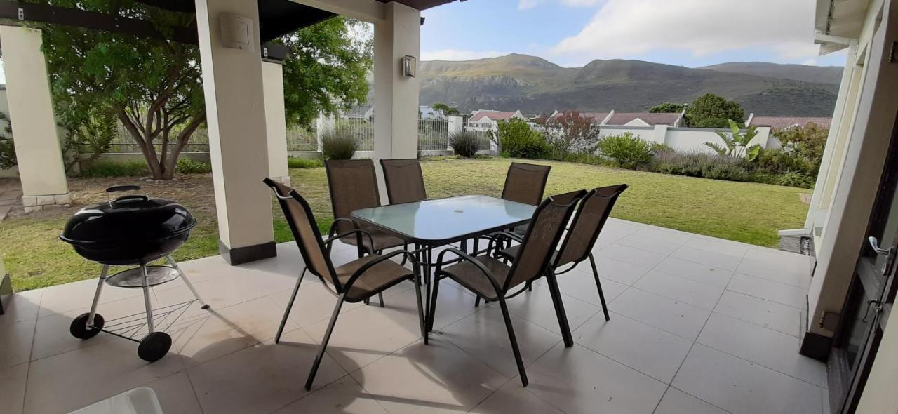 Hadingham Russell Holiday House Villa Hermanus Exterior photo